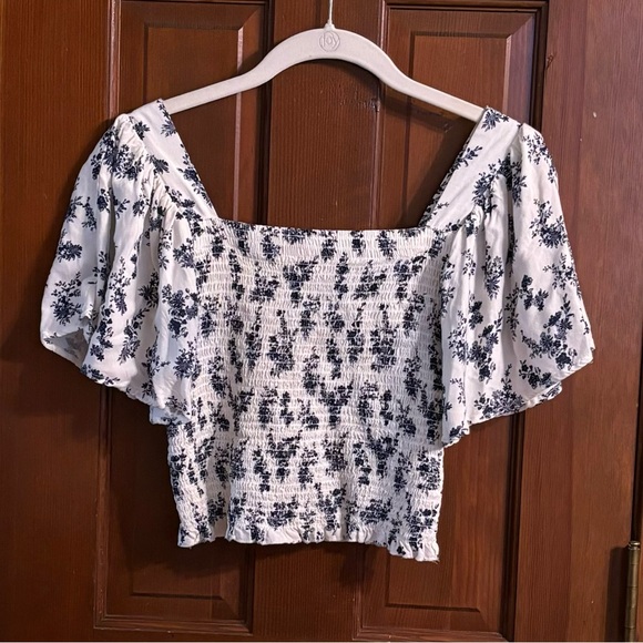 Japna Tops - Japna Junior Floral Print Smocked Top EUC